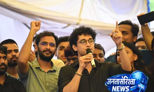 सौरव दास का बड़ा आरोप, बोले- मीडिया और यूट्यूबर्स ने घर में घुसकर तोड़ी प्राइवेसी सौरव दास का बड़ा आरोप, बोले- मीडिया और यूट्यूबर्स ने घर में घुसकर तोड़ी प्राइवेसी