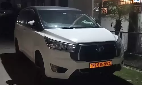पटियाला में बिक्रम मजीठिया के करीबी के ठिकाने पर ED की छापेमारी पटियाला में बिक्रम मजीठिया के करीबी के ठिकाने पर ED की छापेमारी