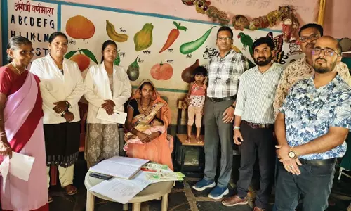 जिला टीकाकरण अधिकारी ने किया नियमित टीकाकरण सत्रों का निरीक्षण जिला टीकाकरण अधिकारी ने किया नियमित टीकाकरण सत्रों का निरीक्षण