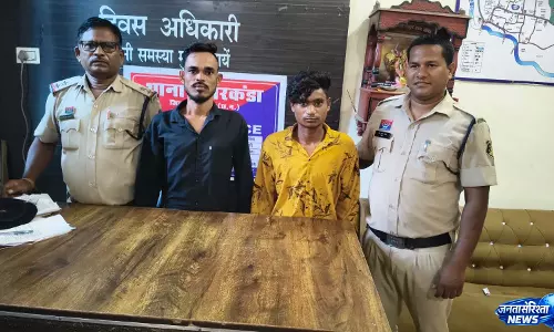 फरसा-चापड़ लेकर खूनी संघर्ष करने वाले तीन आरोपी गिरफ्तार