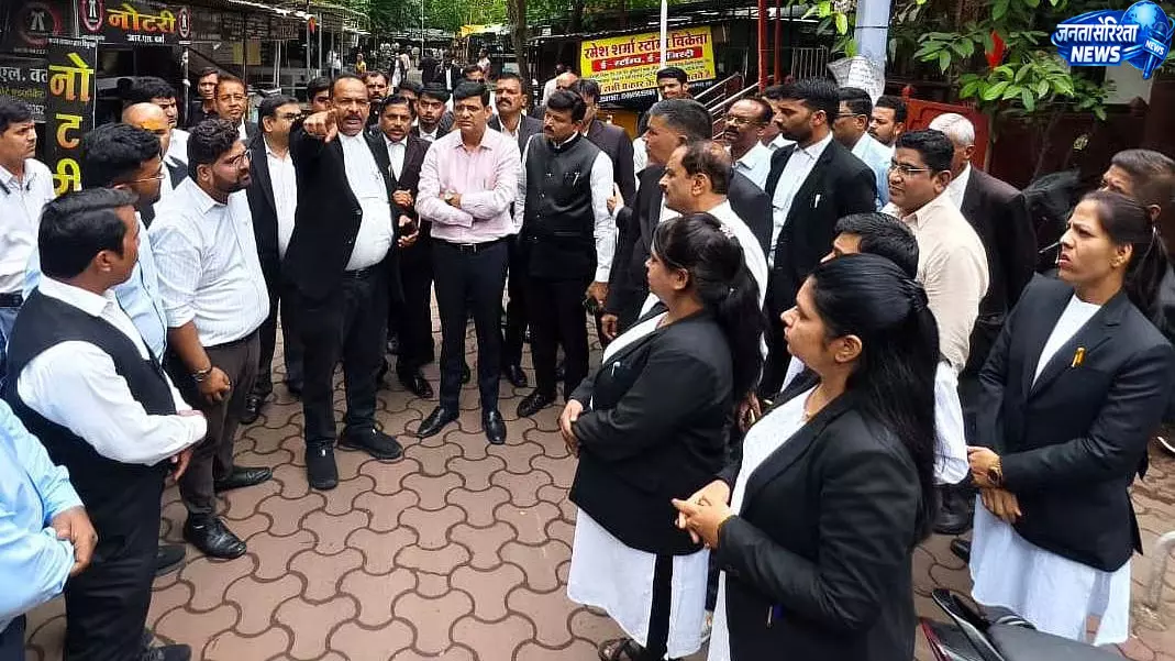 जिला अदालत में बनेगा स्मार्ट टॉयलेट जिला अदालत में बनेगा स्मार्ट टॉयलेट