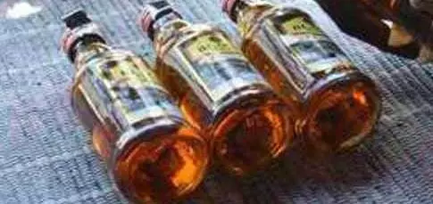 45 लाख की शराब पर बुलडोजर चलाया, अवैध परिवहन में पकड़ा था पुलिस ने 45 लाख की शराब पर बुलडोजर चलाया, अवैध परिवहन में पकड़ा था पुलिस ने