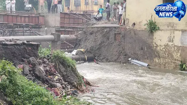 बारिश में बहा झिलिया डायवर्सन, संपर्क टूटा बारिश में बहा झिलिया डायवर्सन, संपर्क टूटा