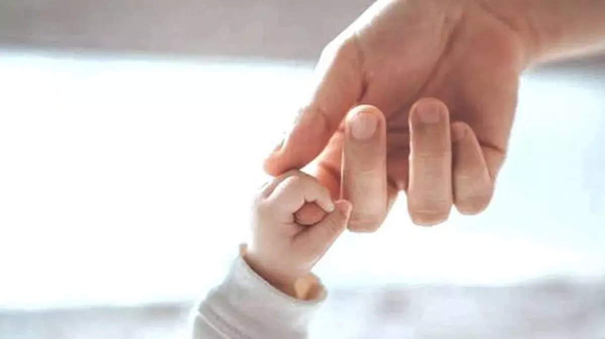 kerala: अम्माथोटिल अपने 1000वें बच्चे का स्वागत करता है, जिसका नाम सहस्र रखा गया kerala: अम्माथोटिल अपने 1000वें बच्चे का स्वागत करता है, जिसका नाम सहस्र रखा गया