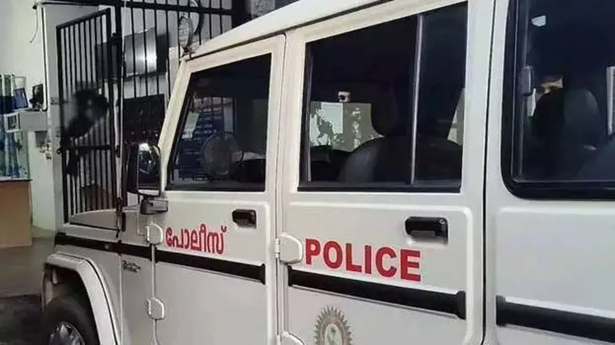 रैगिंग का विरोध पड़ा भारी, प्लस वन के छात्र की बेरहमी से पिटाई रैगिंग का विरोध पड़ा भारी, प्लस वन के छात्र की बेरहमी से पिटाई