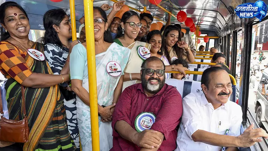 मंत्री सीपी जॉन के बयान पर विवाद मंत्री सीपी जॉन के बयान पर विवाद