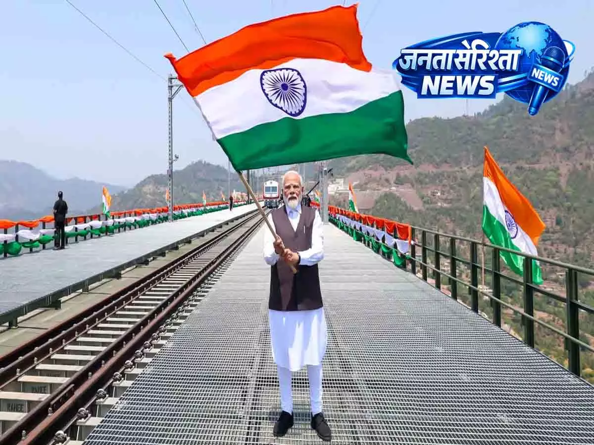 PM मोदी का दावा: धारा 370 के बाद J&K और लद्दाख में आई बदलाव की बयार PM मोदी का दावा: धारा 370 के बाद J&K और लद्दाख में आई बदलाव की बयार