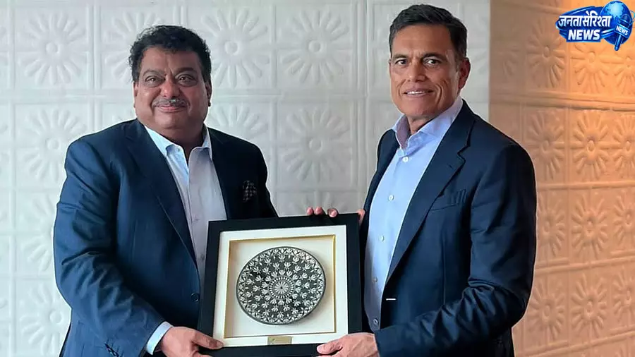 कर्नाटक में JSW ग्रुप करेगा 1.20 लाख करोड़ का निवेश, MB पाटिल ने उद्योग विस्तार पर की चर्चा कर्नाटक में JSW ग्रुप करेगा 1.20 लाख करोड़ का निवेश, MB पाटिल ने उद्योग विस्तार पर की चर्चा