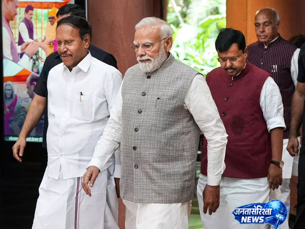 सरकार के सामने Meta की पेशी, PM वीडियो हटाने पर जवाब सरकार के सामने Meta की पेशी, PM वीडियो हटाने पर जवाब