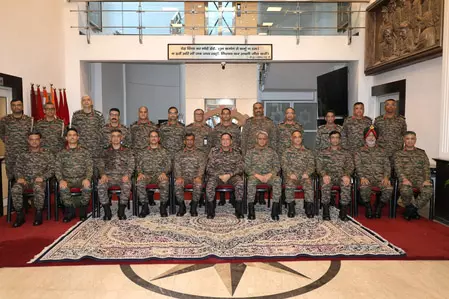 सेना प्रमुख जनरल धीरज सेठ ने किया चुनौतियों के लिए तैयार रहने का आह्वान सेना प्रमुख जनरल धीरज सेठ ने किया चुनौतियों के लिए तैयार रहने का आह्वान