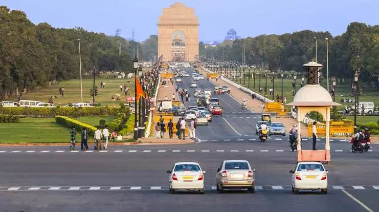 New Delhi: दिल्ली की हवा ने ली राहत की सांस, AQI 64 New Delhi: दिल्ली की हवा ने ली राहत की सांस, AQI 64
