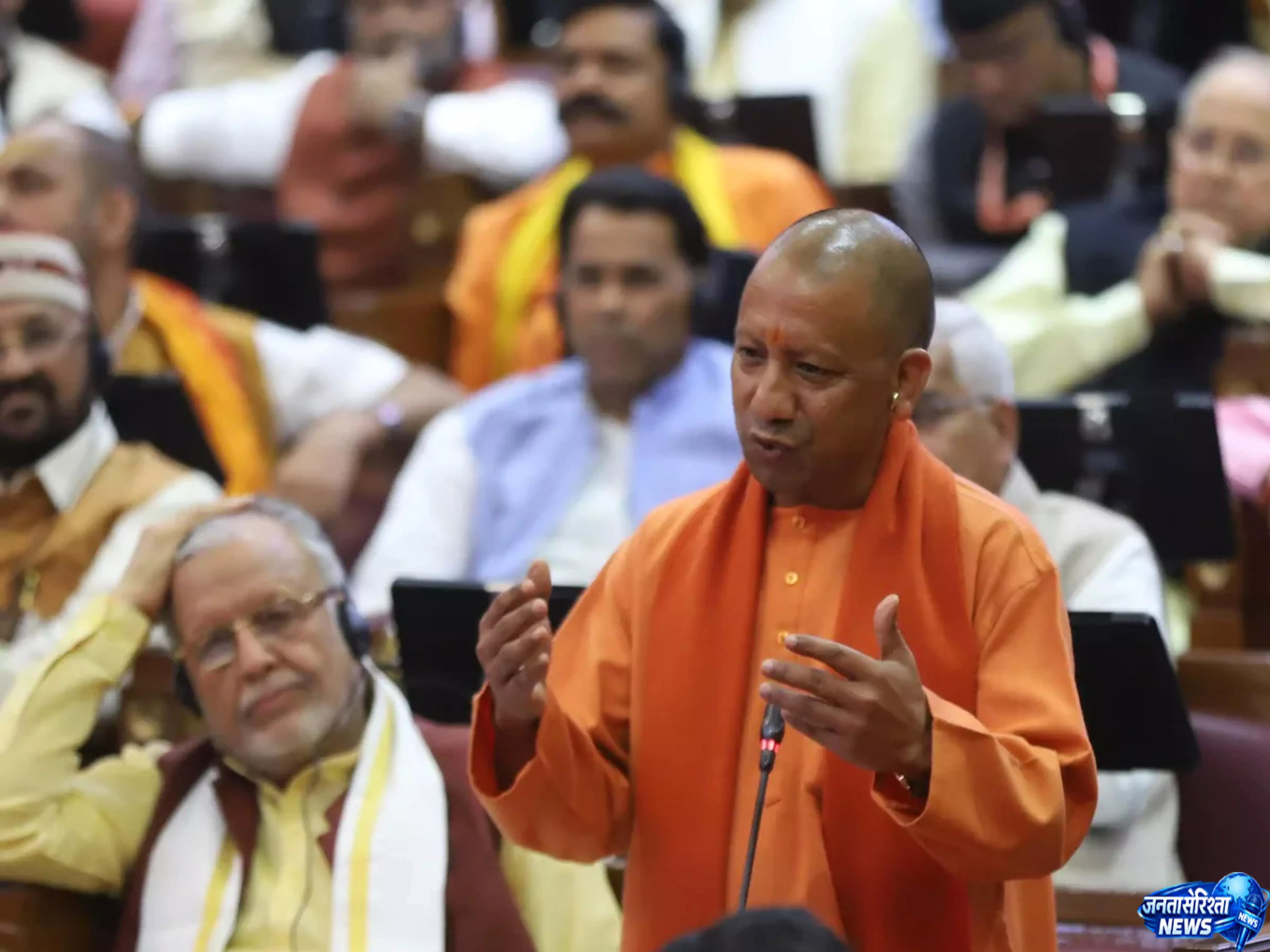 भर्ती परीक्षाओं में नहीं होगी कोई चूक, योगी सरकार ने सुरक्षा इंतजामों के लिए खोला खजाना भर्ती परीक्षाओं में नहीं होगी कोई चूक, योगी सरकार ने सुरक्षा इंतजामों के लिए खोला खजाना