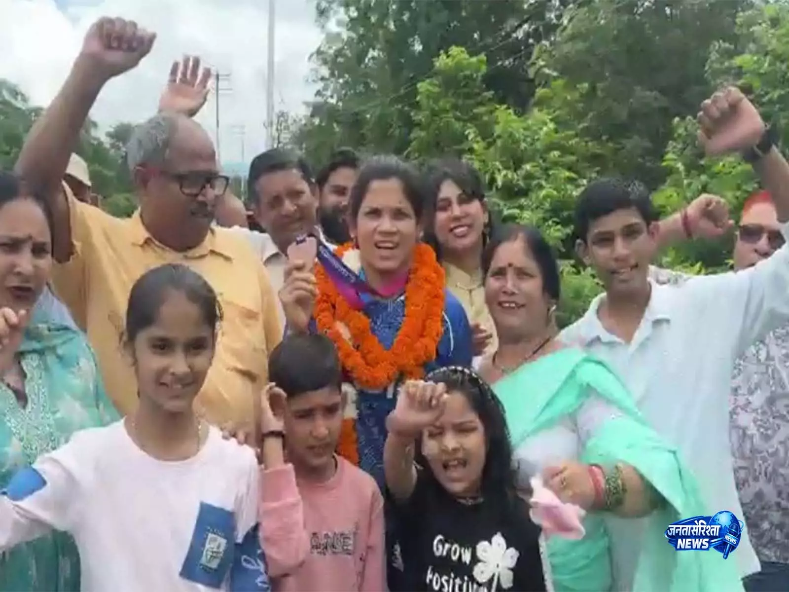 CWG 2026 में ब्रॉन्ज़ मेडल जीतने वाली जूडो खिलाड़ी उन्नति का देहरादून में ज़ोरदार स्वागत हुआ