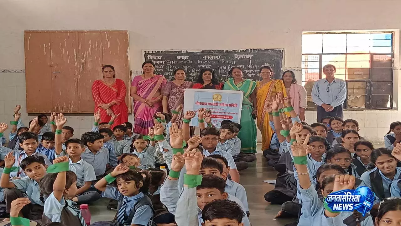 ग्रीन रिबन अभियान के माध्यम से किया विद्यार्थियों को स्वैच्छिक रक्तदान के लिए जागरूक ग्रीन रिबन अभियान के माध्यम से किया विद्यार्थियों को स्वैच्छिक रक्तदान के लिए जागरूक