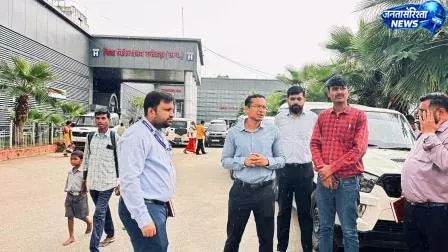कलेक्टर ने मेडिकल कॉलेज, जिला अस्पताल एवं स्वास्थ्य संस्थानों का किया निरीक्षण कलेक्टर ने मेडिकल कॉलेज, जिला अस्पताल एवं स्वास्थ्य संस्थानों का किया निरीक्षण