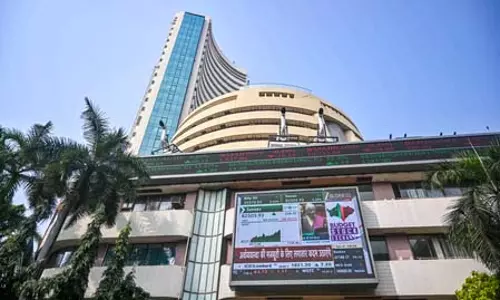 भारतीय शेयर बाजार की सपाट शुरुआत, डिफेंस स्टॉक्स में खरीदारी