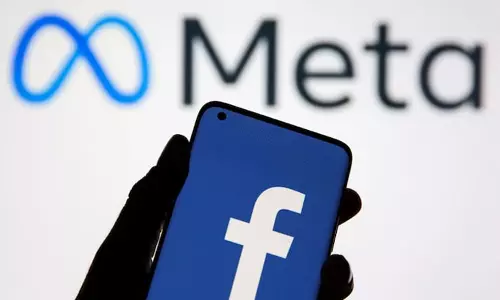 फर्जी ऐड्स के जरिए Meta को भारी फायदा? रिपोर्ट में चौंकाने वाला खुलासा फर्जी ऐड्स के जरिए Meta को भारी फायदा? रिपोर्ट में चौंकाने वाला खुलासा