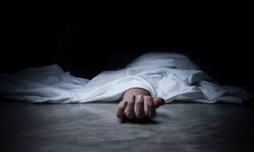 अंबोली महादेवगढ़ पॉइंट पर 400 फुट गहरी खाई में गिरने से निपाणी के एक पर्यटक की मौत