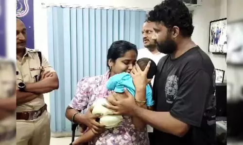 मां की गोद में लौटा मासूम, हैदराबाद पुलिस ने तेजी से कार्रवाई कर अपहरण केस सुलझाया