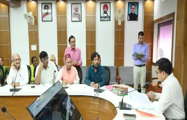 New Tehri: राज्य आंदोलनकारी चिन्हीकरण पर 11 मामलों की सुनवाई अधूरी New Tehri: राज्य आंदोलनकारी चिन्हीकरण पर 11 मामलों की सुनवाई अधूरी