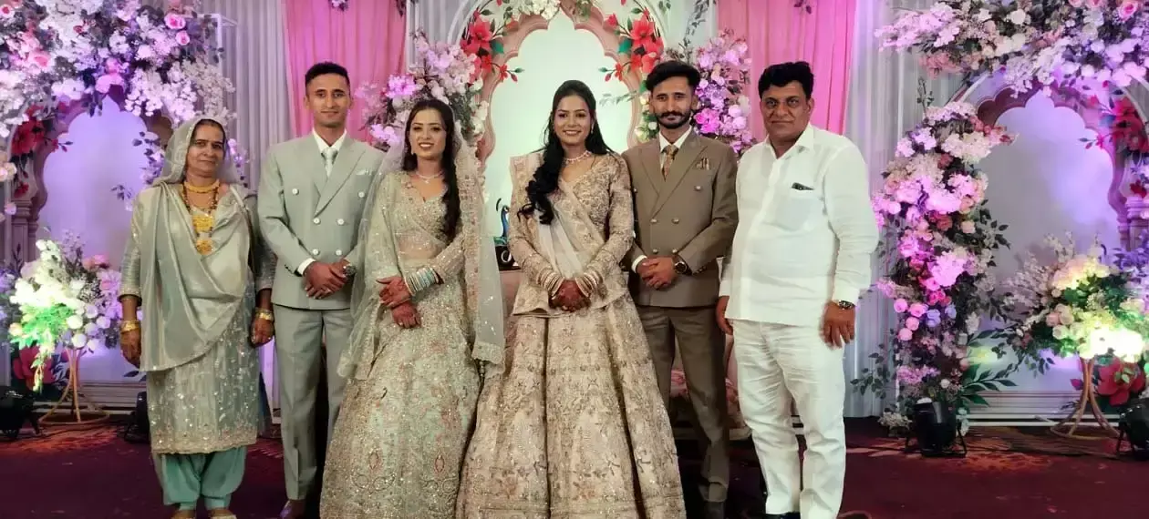 Hisar: दहेज मुक्त विवाह की अनूठी पहल, एक रुपये में हुई दो बेटों की सगाई