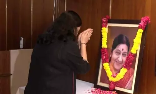 सुषमा स्वराज की पुण्यतिथि पर बंसुरी स्वराज ने लिखा, समय आगे बढ़ता रहता है पर कुछ खालीपन कभी नहीं भरता