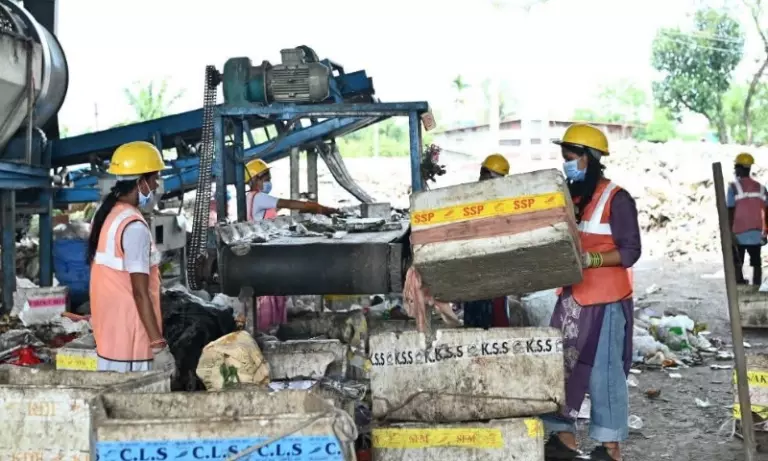 Assam: मंत्री ने डूमडूमा में वैज्ञानिक कचरा प्रबंधन सुविधा का जायजा लिया