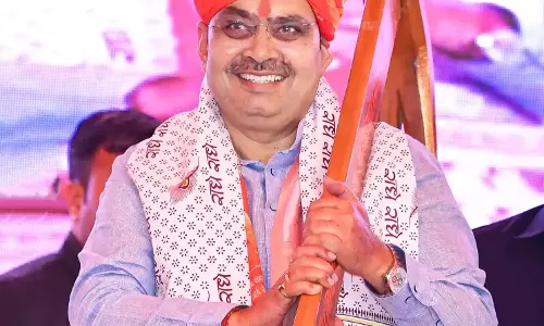 Jaipur: किसानों के नुकसान की भरपाई में मददगार बनी पीएम फसल बीमा योजना Jaipur: किसानों के नुकसान की भरपाई में मददगार बनी पीएम फसल बीमा योजना