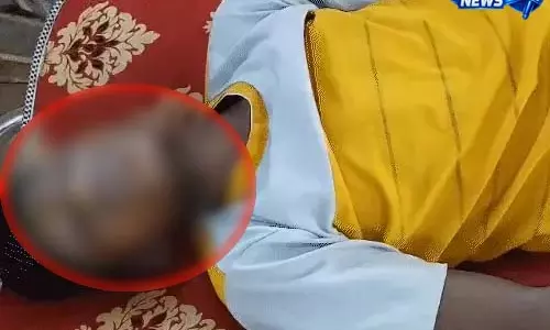 CG: एकलव्य स्कूल हॉस्टल में 9वीं के छात्र ने लगाई फांसी, फैली सनसनी CG: एकलव्य स्कूल हॉस्टल में 9वीं के छात्र ने लगाई फांसी, फैली सनसनी