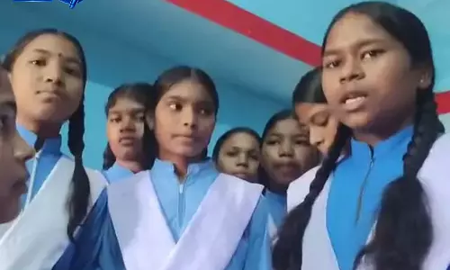 सेमरदर्री कन्या छात्रावास में छात्राओं का हंगामा, अधीक्षिका पर प्रताड़ना और अव्यवस्थाओं के गंभीर आरोप सेमरदर्री कन्या छात्रावास में छात्राओं का हंगामा, अधीक्षिका पर प्रताड़ना और अव्यवस्थाओं के गंभीर आरोप