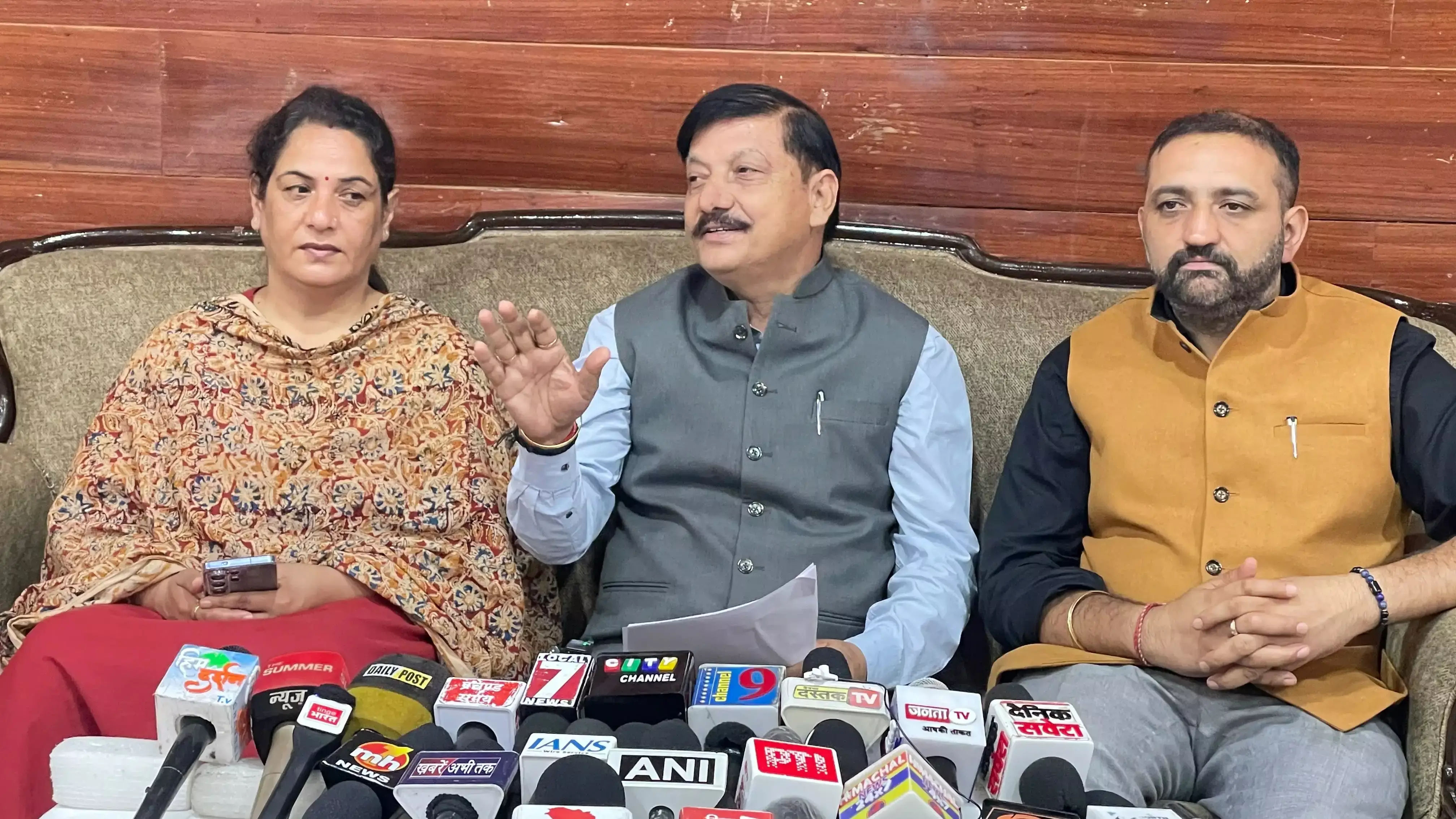 Shimla: मुख्यमंत्री सुक्खू के कामों की जनता करेगी सराहना: राजिंदर राणा Shimla: मुख्यमंत्री सुक्खू के कामों की जनता करेगी सराहना: राजिंदर राणा