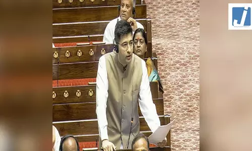 राज्यसभा में राघव चड्ढा ने उठाया डॉक्टरों-डायग्नोस्टिक सेंटरों के कट मनी का मुद्दा, कहा- मरीजों पर पड़ता है बोझ राज्यसभा में राघव चड्ढा ने उठाया डॉक्टरों-डायग्नोस्टिक सेंटरों के कट मनी का मुद्दा, कहा- मरीजों पर पड़ता है बोझ