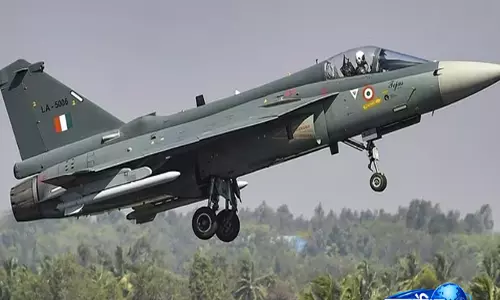 गोल्डमैन सैक्स के भरोसे से चमका HAL, शेयर रिकॉर्ड हाई के करीब पहुंचा गोल्डमैन सैक्स के भरोसे से चमका HAL, शेयर रिकॉर्ड हाई के करीब पहुंचा