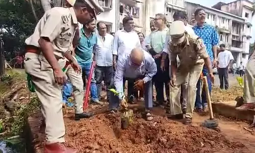 दिगंबर कामत की पहल: मडगांव में 14 जगहों पर किया वृक्षारोपण