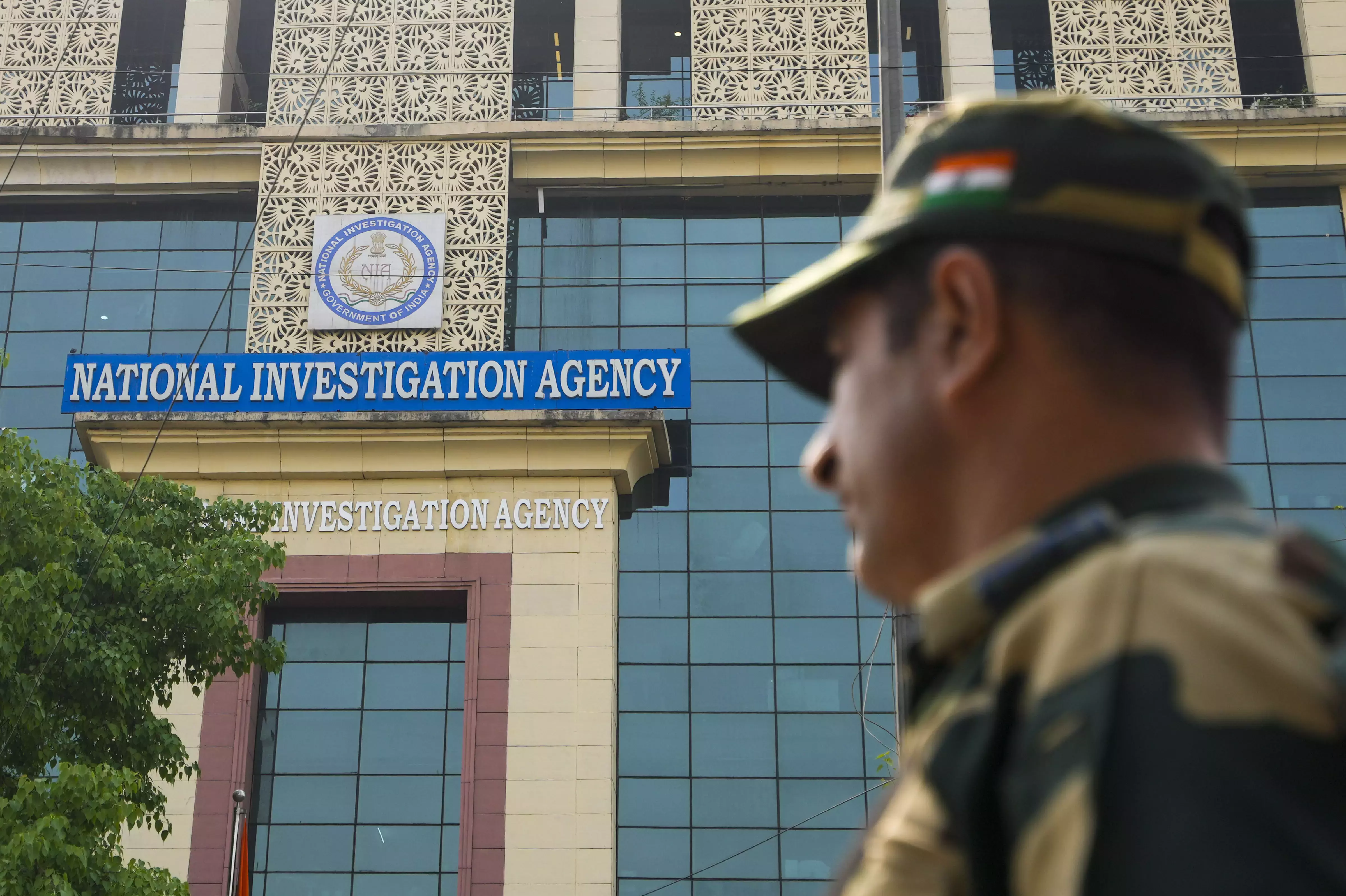 NIA ने 2022 में कर्नाटक भाजपा नेता की हत्या के फरार आरोपी को गिरफ्तार किया NIA ने 2022 में कर्नाटक भाजपा नेता की हत्या के फरार आरोपी को गिरफ्तार किया