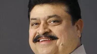 ₹500 करोड़ के धान डायवर्जन पर सियासत: तेलंगाना BJP ने मांगी जांच ₹500 करोड़ के धान डायवर्जन पर सियासत: तेलंगाना BJP ने मांगी जांच
