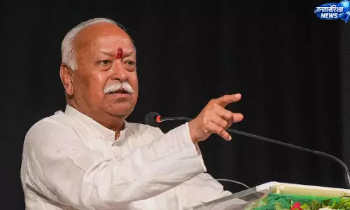 Gen-Z की बात सुननी होगी, आवाज न सुनी जाए तो आंदोलन भी लोकतांत्रिक तरीका: मोहन भागवत Gen-Z की बात सुननी होगी, आवाज न सुनी जाए तो आंदोलन भी लोकतांत्रिक तरीका: मोहन भागवत