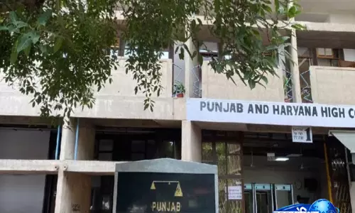 हाईकोर्ट के फैसले के बाद हरियाणा के गेस्ट टीचर्स को नियमित करने की मांग तेज