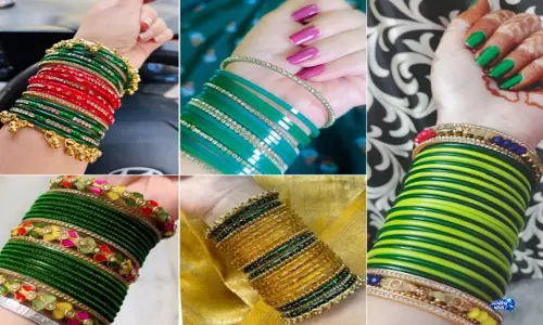ग्रीन बैंगल्स के साथ बनाएं परफेक्ट तीज लुक, ये 8 कॉम्बिनेशन जीत लेंगे दिल ग्रीन बैंगल्स के साथ बनाएं परफेक्ट तीज लुक, ये 8 कॉम्बिनेशन जीत लेंगे दिल