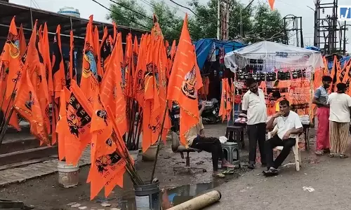 गंग नहर का जलस्तर 20 फीट बढ़ा, कांवड़ियों की सुरक्षा के लिए PAC और जल पुलिस तैनात गंग नहर का जलस्तर 20 फीट बढ़ा, कांवड़ियों की सुरक्षा के लिए PAC और जल पुलिस तैनात