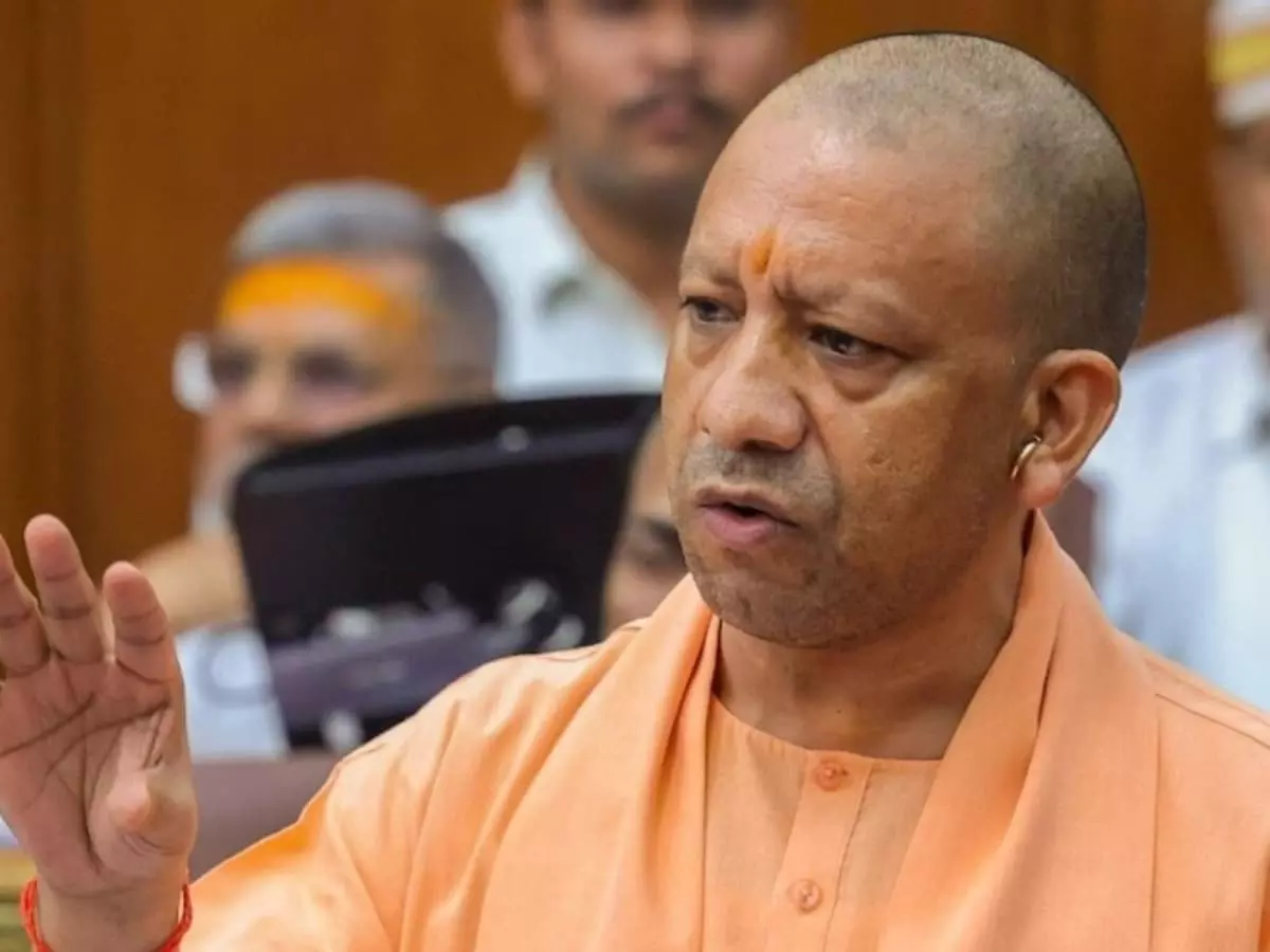 युवाओं-किसानों पर योगी सरकार मेहरबान युवाओं-किसानों पर योगी सरकार मेहरबान