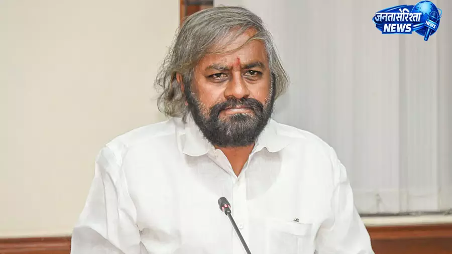 VB-G RAM (G) योजना पर कर्नाटक सरकार सख्त VB-G RAM (G) योजना पर कर्नाटक सरकार सख्त