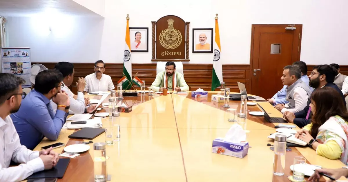 Chandigarh: हरियाणा में AI तकनीक के इस्तेमाल पर वर्ल्ड बैंक अधिकारियों के साथ बैठक Chandigarh: हरियाणा में AI तकनीक के इस्तेमाल पर वर्ल्ड बैंक अधिकारियों के साथ बैठक