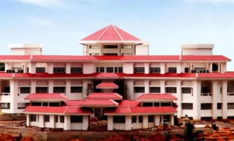 त्रिपुरा HC का बड़ा फैसला: असम राइफल्स के JCO की बर्खास्तगी रद्द त्रिपुरा HC का बड़ा फैसला: असम राइफल्स के JCO की बर्खास्तगी रद्द