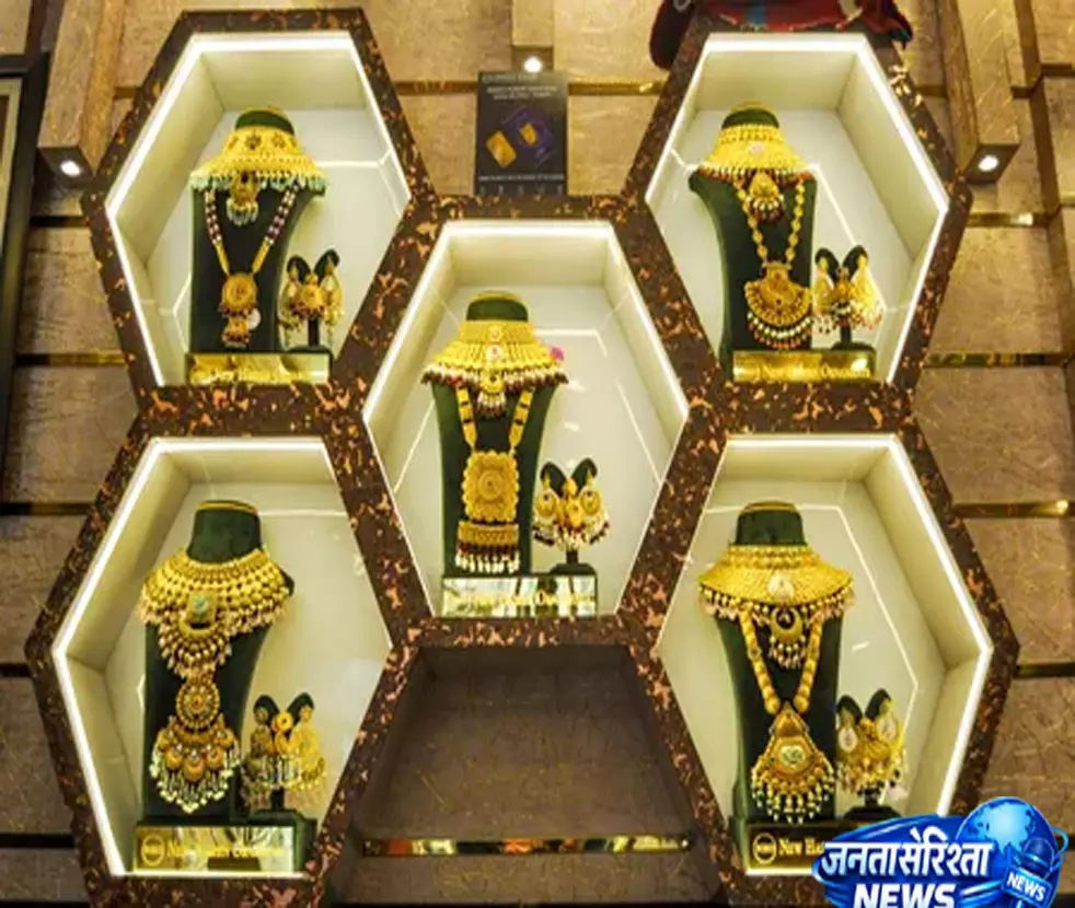 गोल्ड ने पकड़ी रफ्तार, सुरक्षित निवेश की चाहत से 7 हफ्ते के शिखर पर भाव गोल्ड ने पकड़ी रफ्तार, सुरक्षित निवेश की चाहत से 7 हफ्ते के शिखर पर भाव