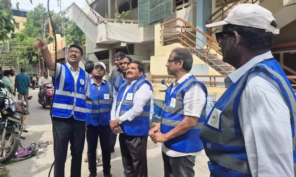 TGSPDCL सेवाएं बस्ती बाटा के माध्यम से उपभोक्ताओं तक पहुंचती हैं TGSPDCL सेवाएं बस्ती बाटा के माध्यम से उपभोक्ताओं तक पहुंचती हैं