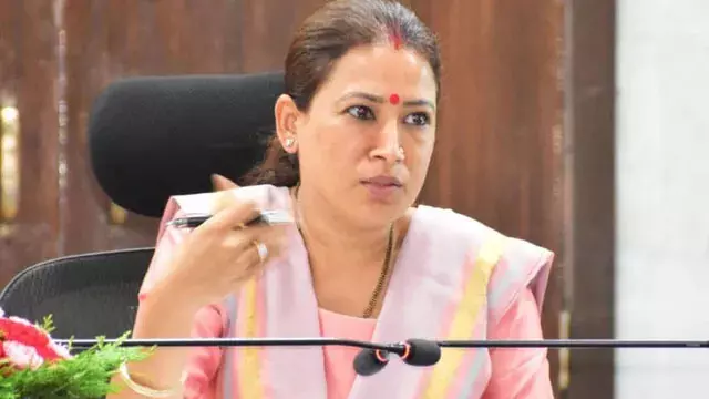 13 महिलाओं को मिलेगा तीलू रौतेली पुरस्कार, 35 आंगनबाड़ी कार्यकर्ता भी सम्मानित 13 महिलाओं को मिलेगा तीलू रौतेली पुरस्कार, 35 आंगनबाड़ी कार्यकर्ता भी सम्मानित