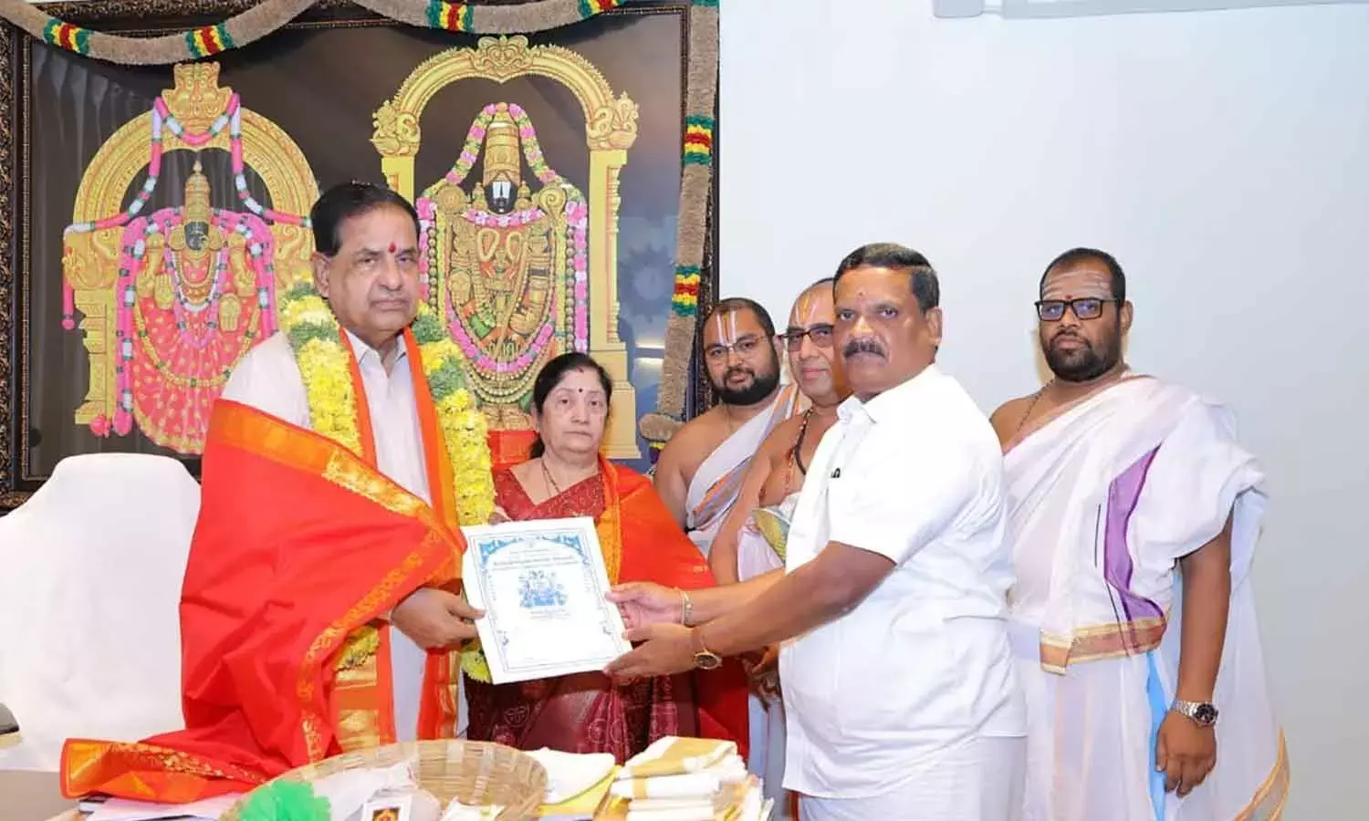TTD तिरुचानूर में श्री वरलक्ष्मी व्रतम के लिए व्यापक व्यवस्था करता है TTD तिरुचानूर में श्री वरलक्ष्मी व्रतम के लिए व्यापक व्यवस्था करता है