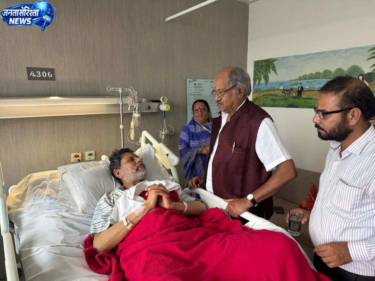 मेदांता अस्पताल पहुंचे सांसद बृजमोहन अग्रवाल, प्रदेश अध्यक्ष किरण सिंह देव का जाना हाल मेदांता अस्पताल पहुंचे सांसद बृजमोहन अग्रवाल, प्रदेश अध्यक्ष किरण सिंह देव का जाना हाल