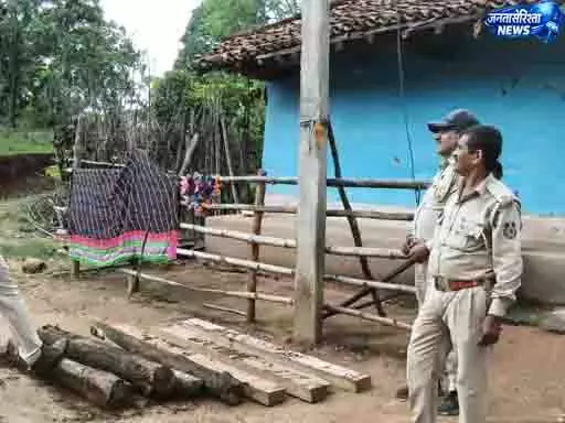 GPM में वन विभाग का बड़ा एक्शन, सागौन और साल की लकड़ी जब्त GPM में वन विभाग का बड़ा एक्शन, सागौन और साल की लकड़ी जब्त